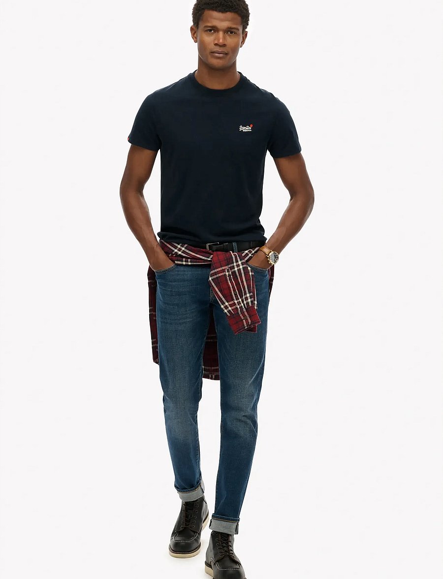 Superdry - ESSENTIAL CONTRAST EMB TEE - short-sleeved t-shirts - eclipse navy - 4
