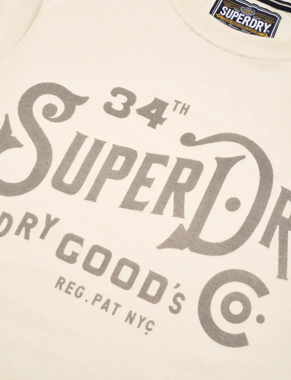 Superdry - HERITAGE BRAND RELAXED TEE - lühikeste varrukatega t-särgid - riff white - 2