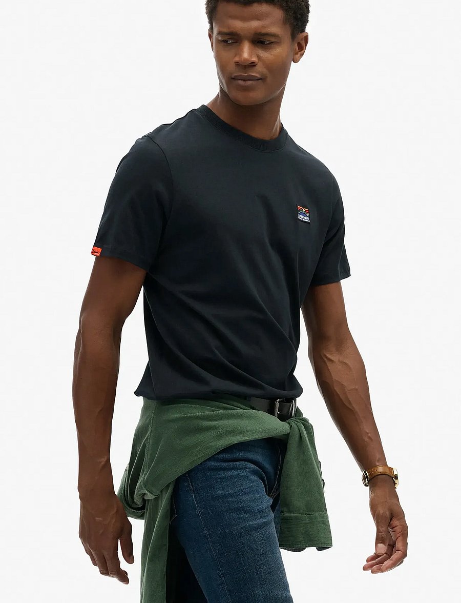 Superdry - GREAT OUTDOORS EMB RELAXED TEE - kortærmede t-shirts - eclipse navy - 4