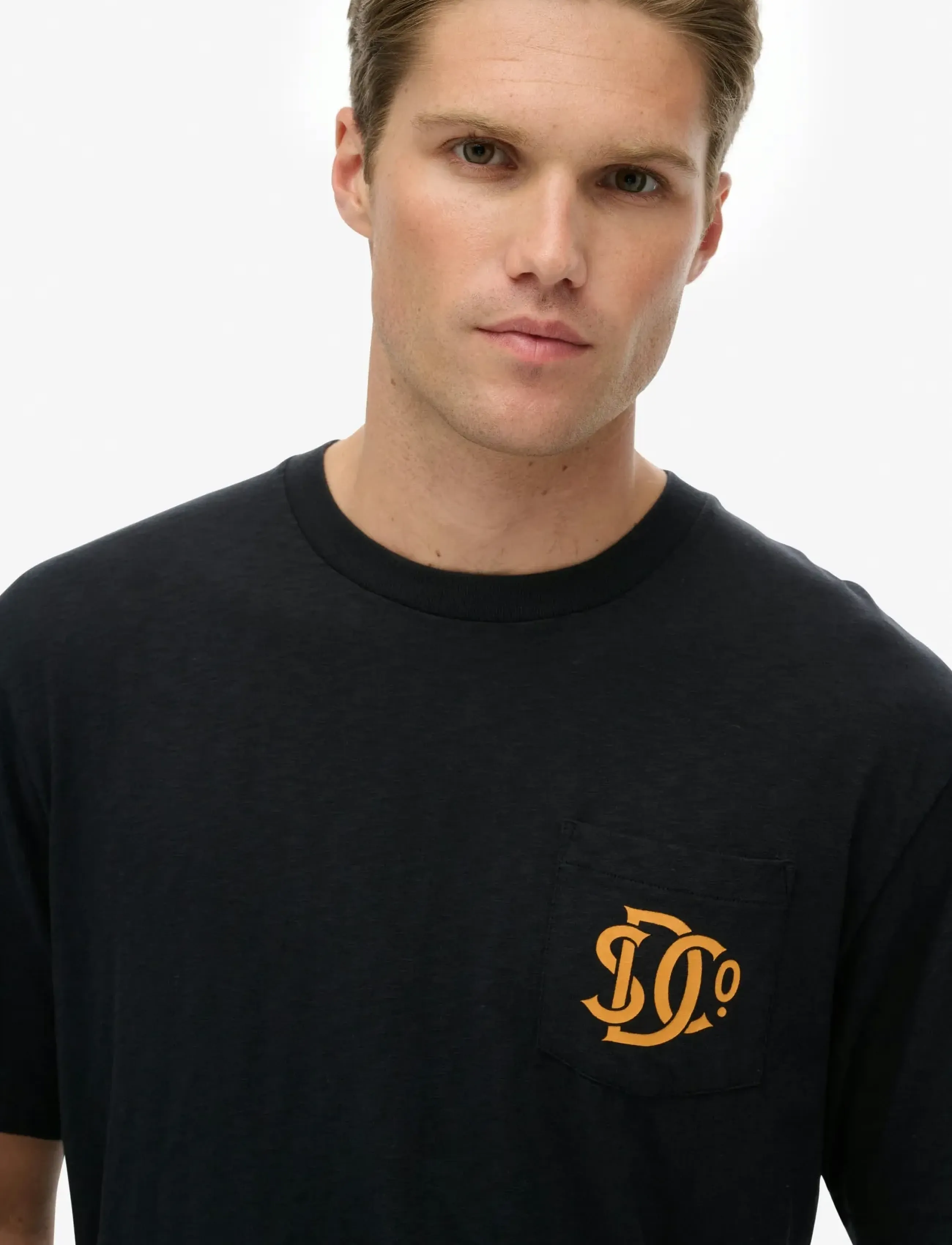 Superdry - MERCHANT GRAPHIC TEE - kortärmade t-shirts - manor house black - 4