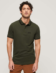 Superdry - SPORTSWEAR RELAXED TIPPED POLO - kortærmede poloer - army khaki - 3