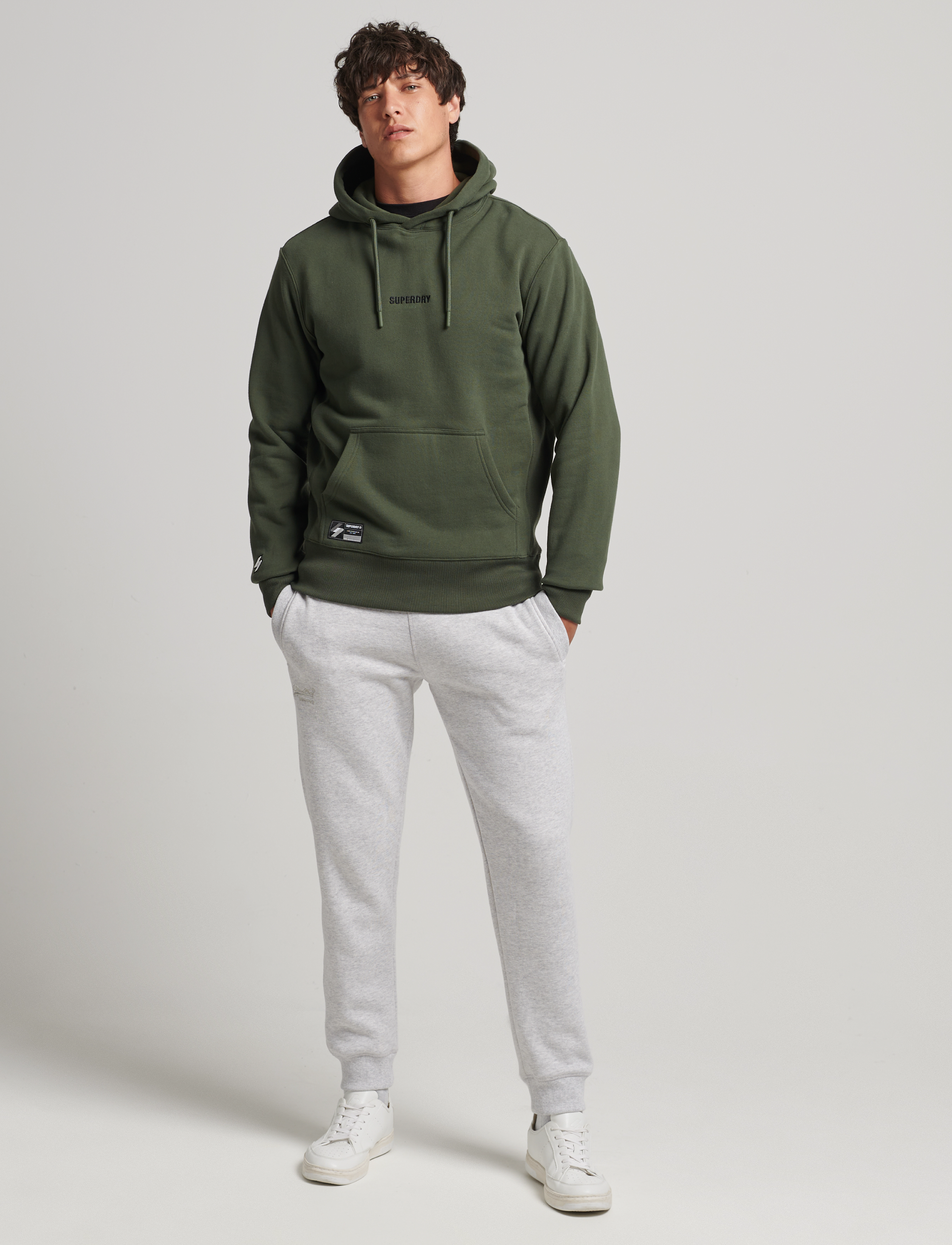Superdry - CODE MICRO LOGO HOOD - dark moss - 3