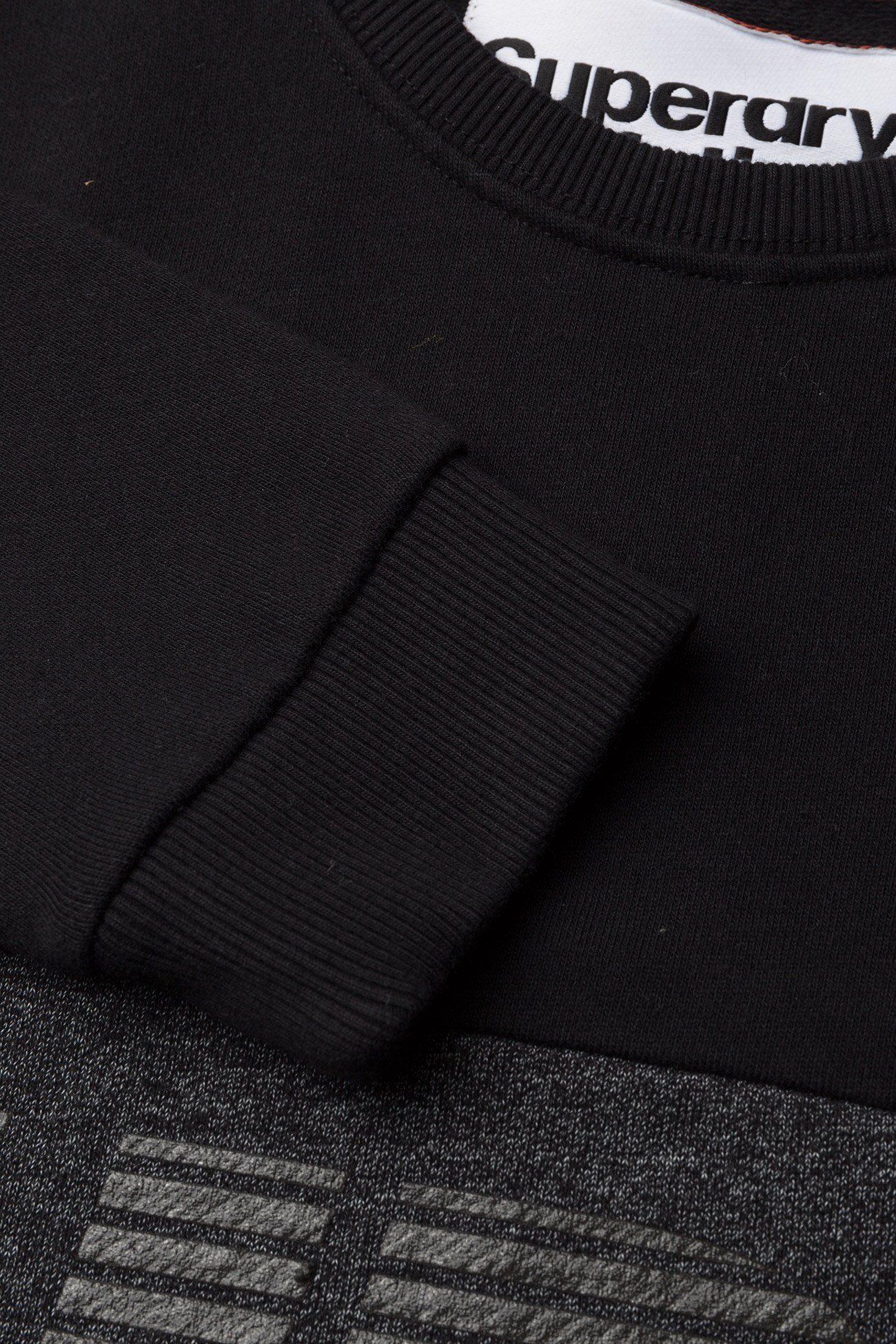 Superdry - JAPAN CITY BREAKERS CREW - black/black grit - 2