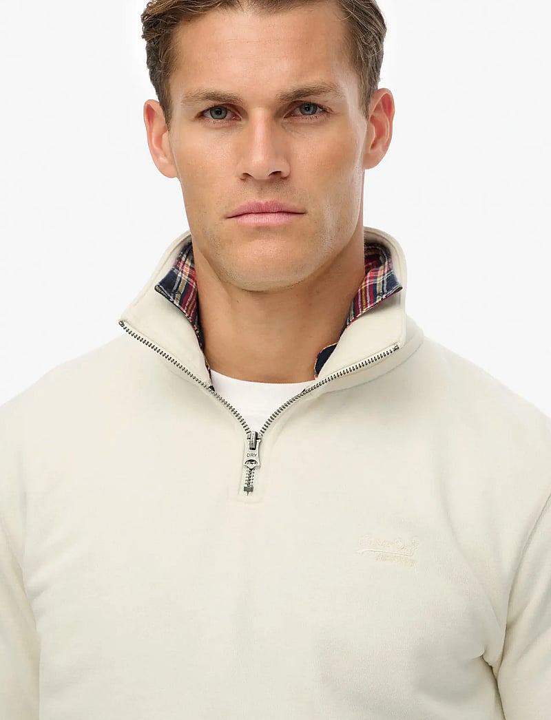 Superdry - ESSENTIAL LOGO HALF ZIP - kollektioner - dusty white - 3