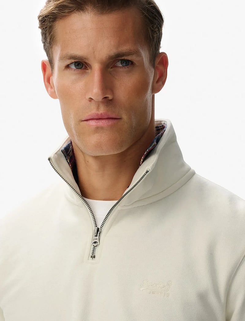 Superdry - ESSENTIAL LOGO HALF ZIP - kollektioner - dusty white - 4