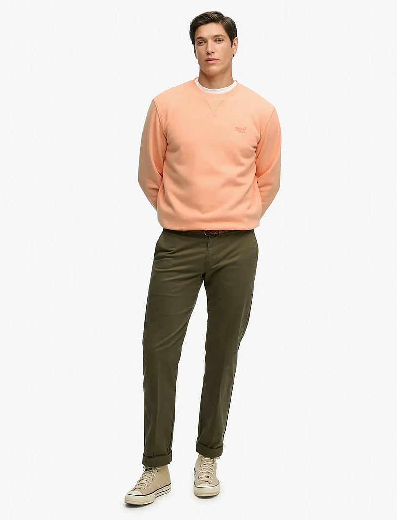 Superdry - ESSENTIAL LOGO CREW SWEATSHIRT - kollektionen - coral reef - 4
