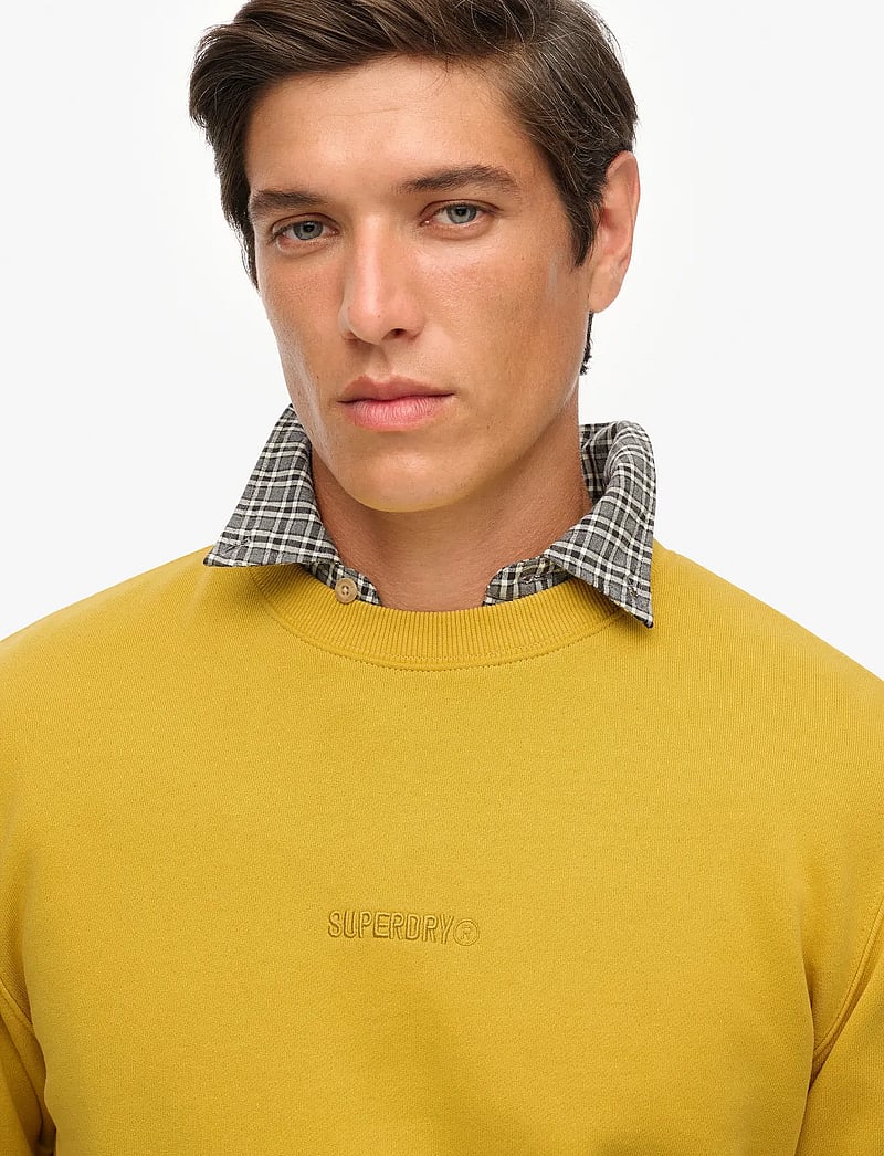 Superdry - MICRO LOGO CREW - kollektioner - oil yellow - 2