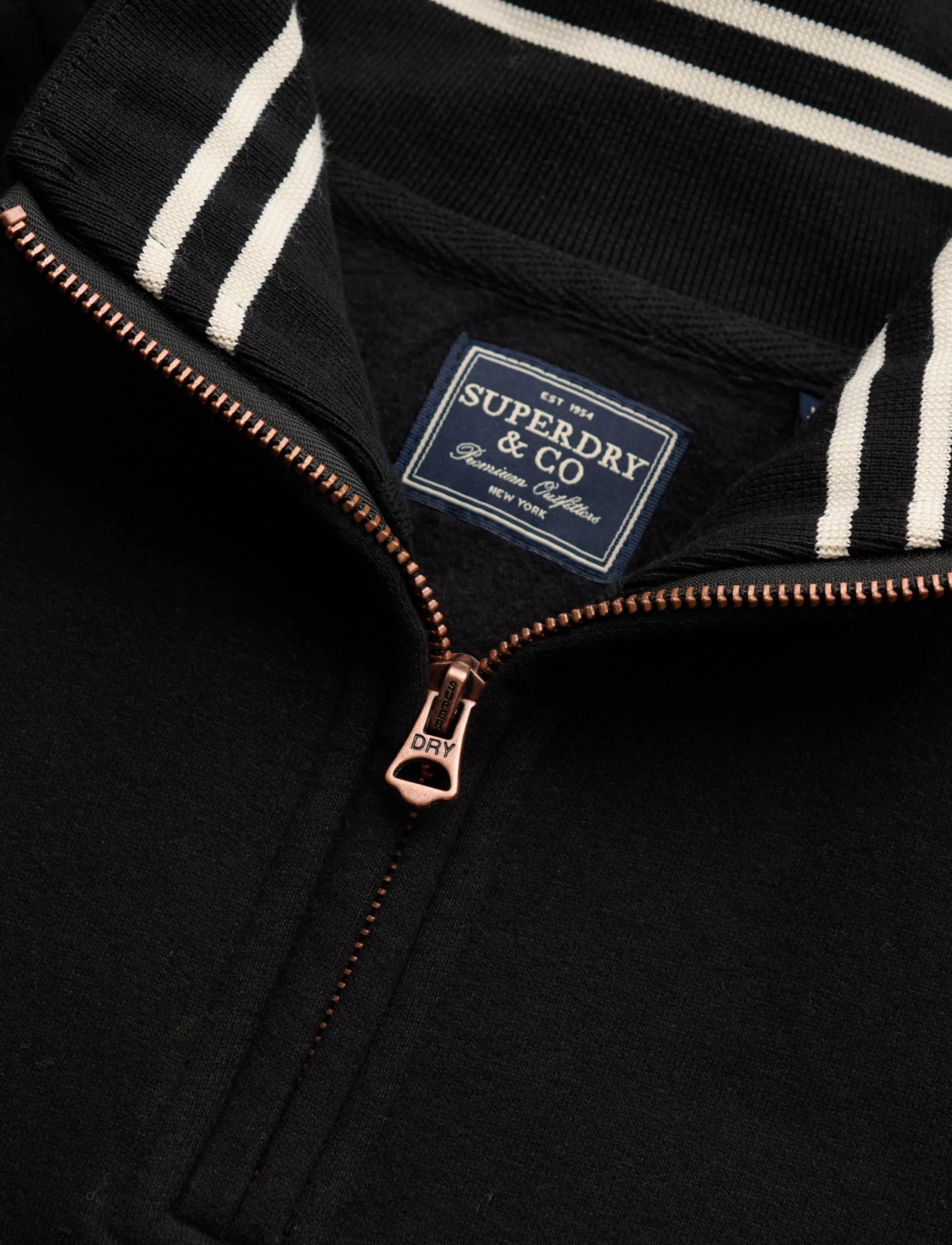 Superdry - ESSENTIAL SERIF LOGO HALF ZIP - half zip jumpers - black - 5