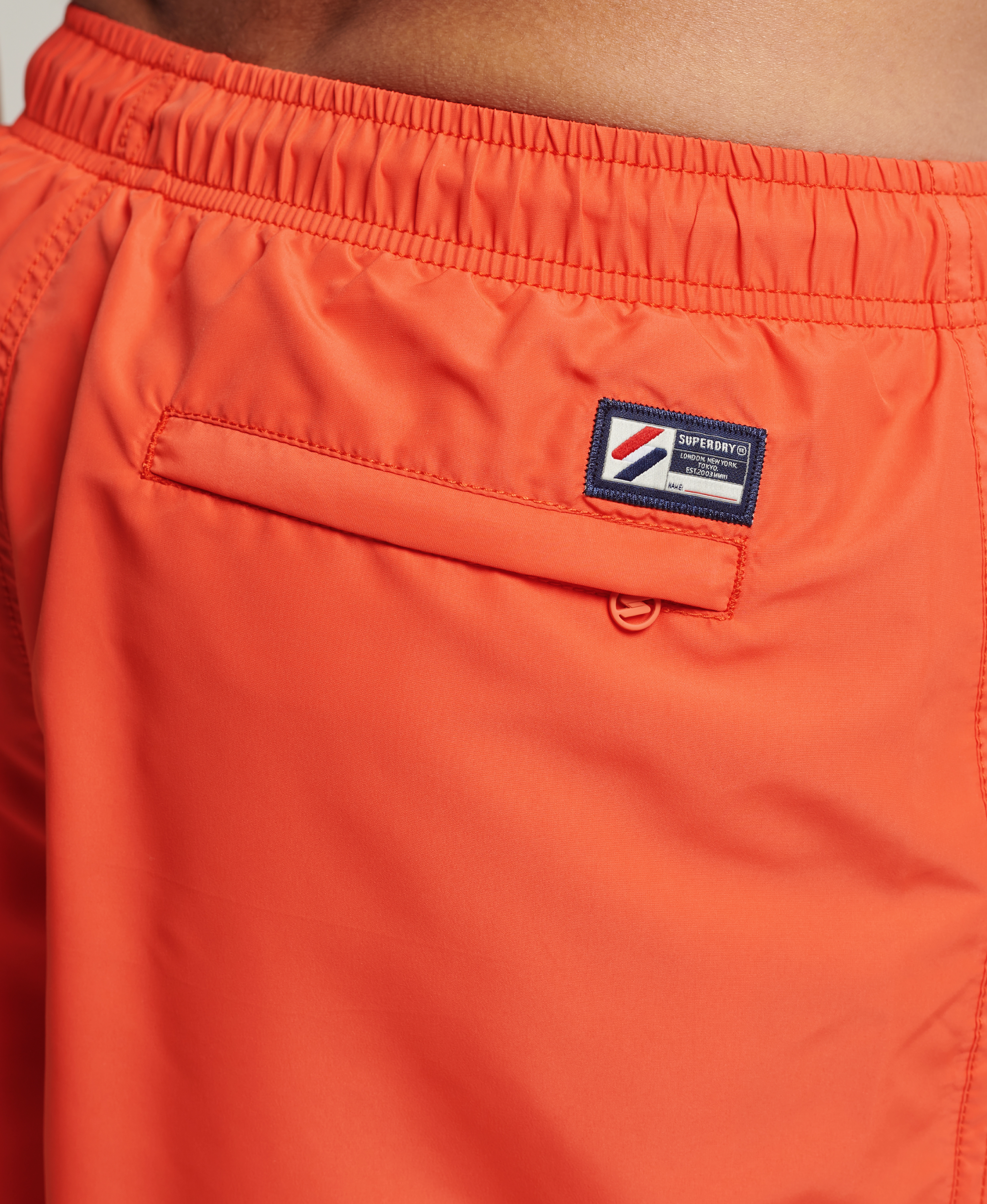 Superdry - CODE APPLQUE 19INCH SWIM SHORT - havana orange - 4