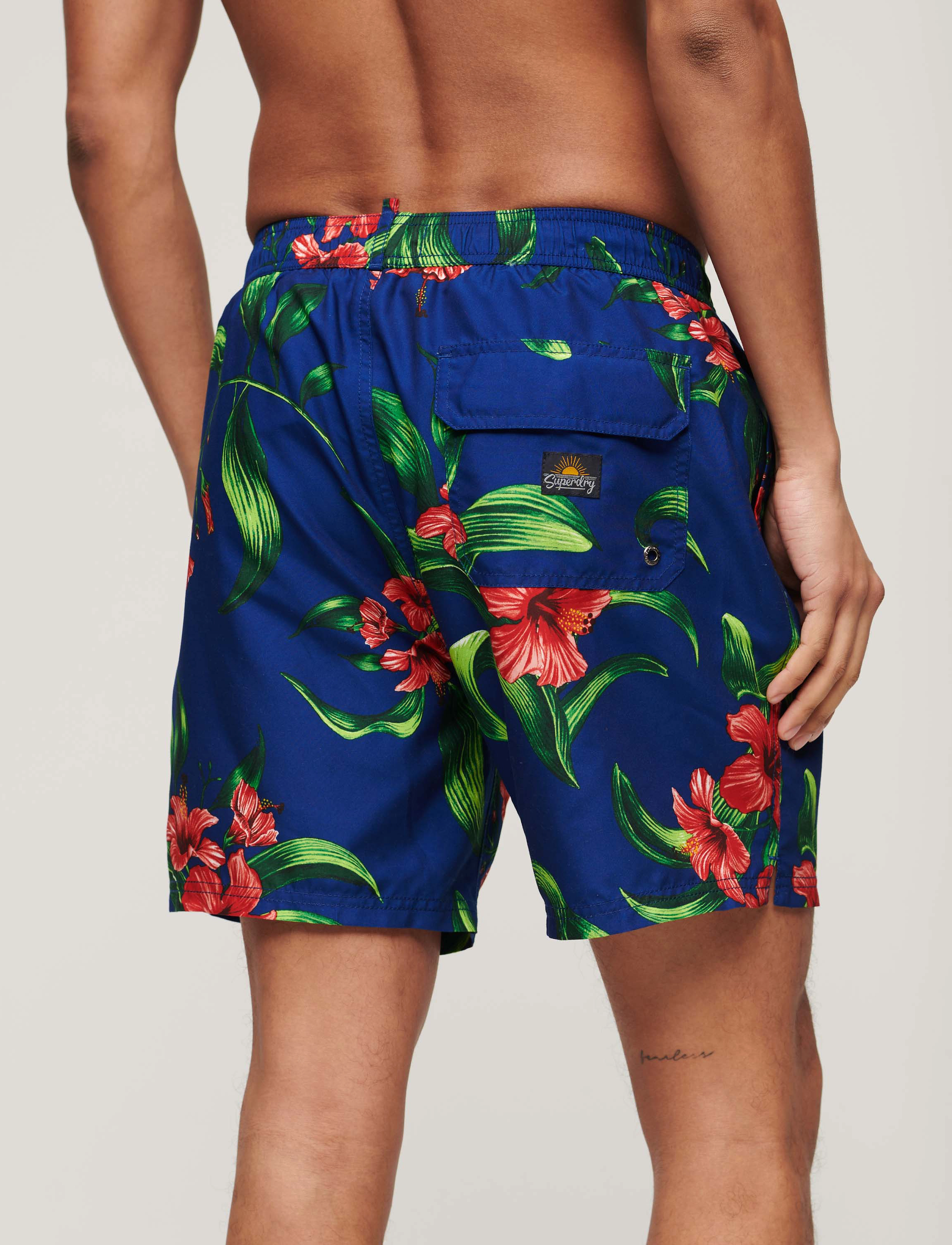 Superdry - HAWAIIAN PRINT 17 SWIM SHORT - badebukser - hibiscus royal blue - 3