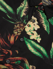 Superdry - VINTAGE HAWAIIAN S/S SHIRT - kortærmede t-shirts - black pineapples - 4