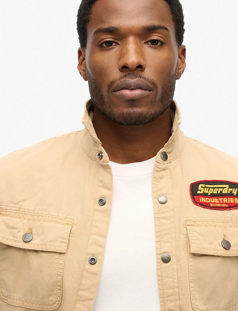 Superdry - PATCHED CANVAS OVERSHIRT - kollektioner - shaker beige - 3