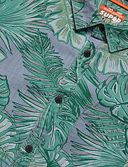 Superdry - SEATTLE SKATE SHIRT - kortærmede skjorter - tropical leaf indigo - 3