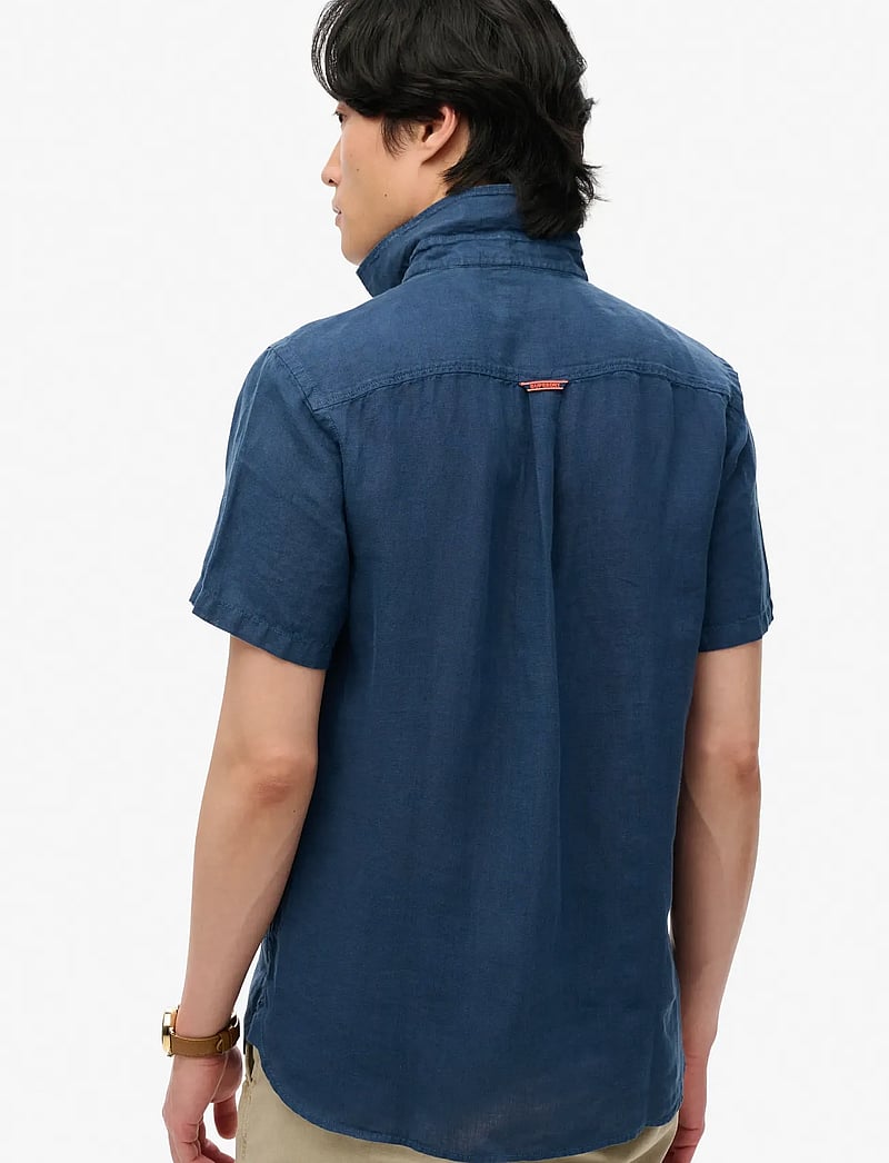 Superdry - VACATION LINEN S/S SHIRT - kortærmede skjorter - navy - 2