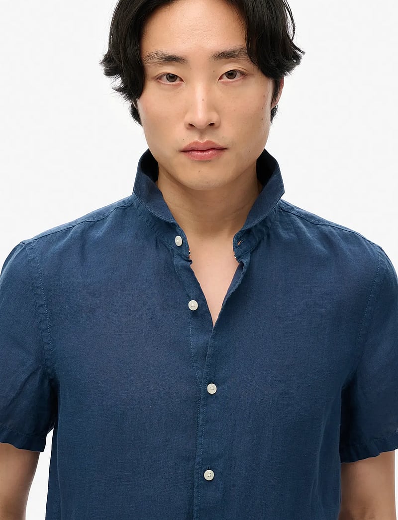 Superdry - VACATION LINEN S/S SHIRT - kortærmede skjorter - navy - 4