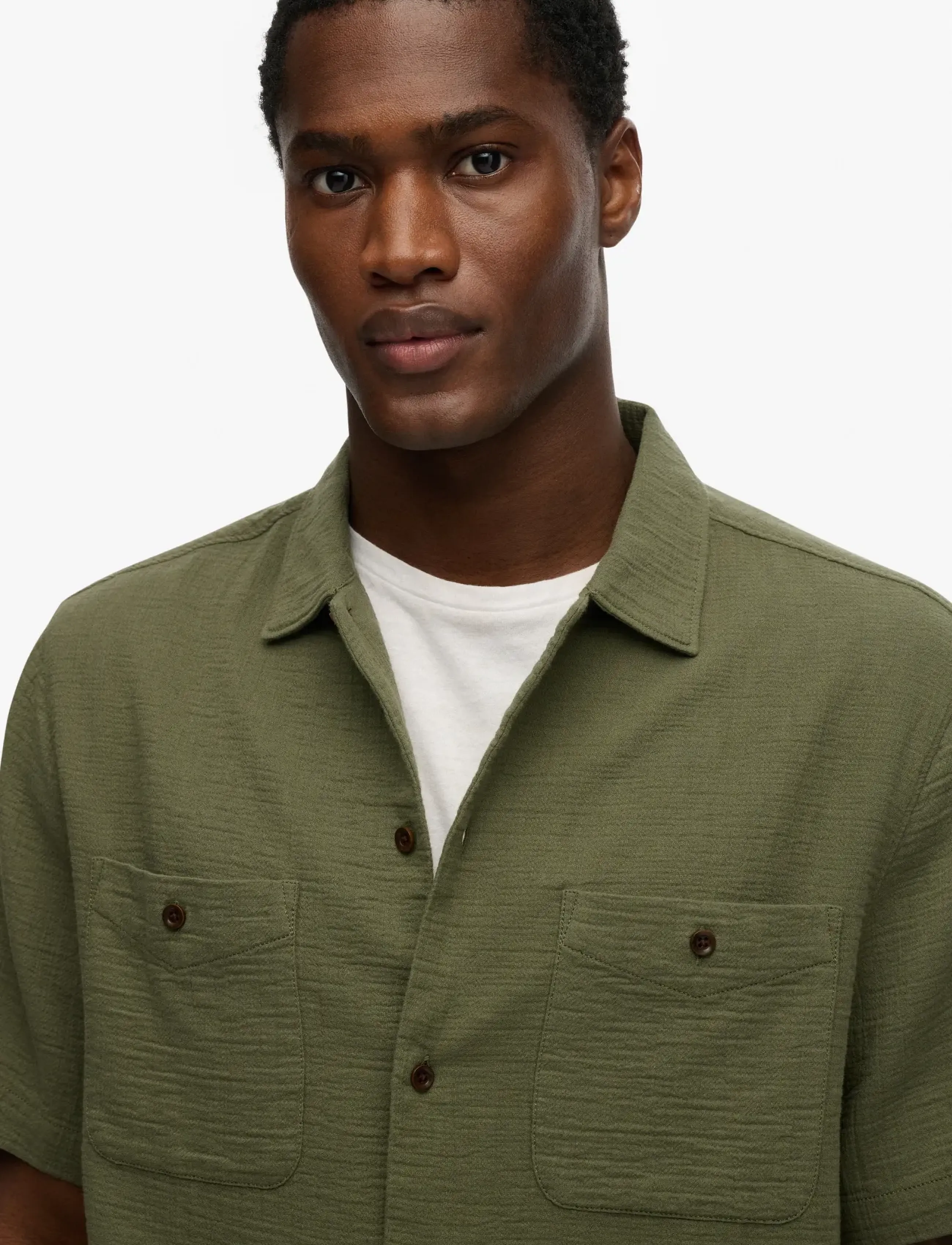 Superdry - MERCHANT TEXTURED S/S SHIRT - kurzarmhemden - beetle green - 2