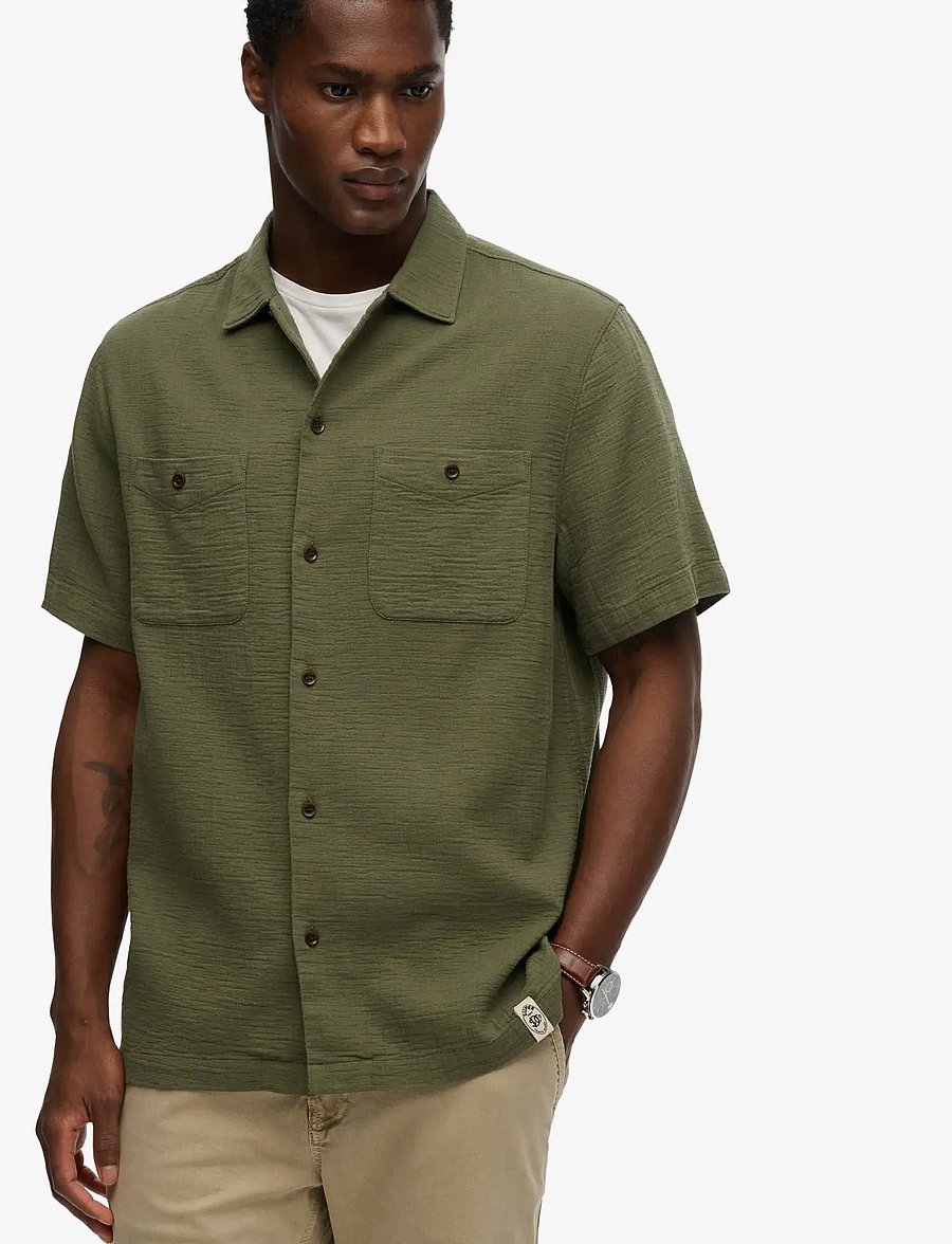 Superdry - MERCHANT TEXTURED S/S SHIRT - short-sleeved shirts - beetle green - 3