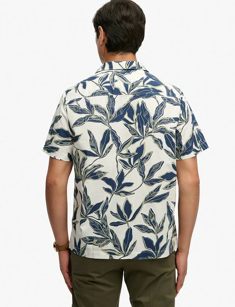 Superdry - CABANA POOLSIDE S/S SHIRT - short-sleeved shirts - banana leaf ecru - 2