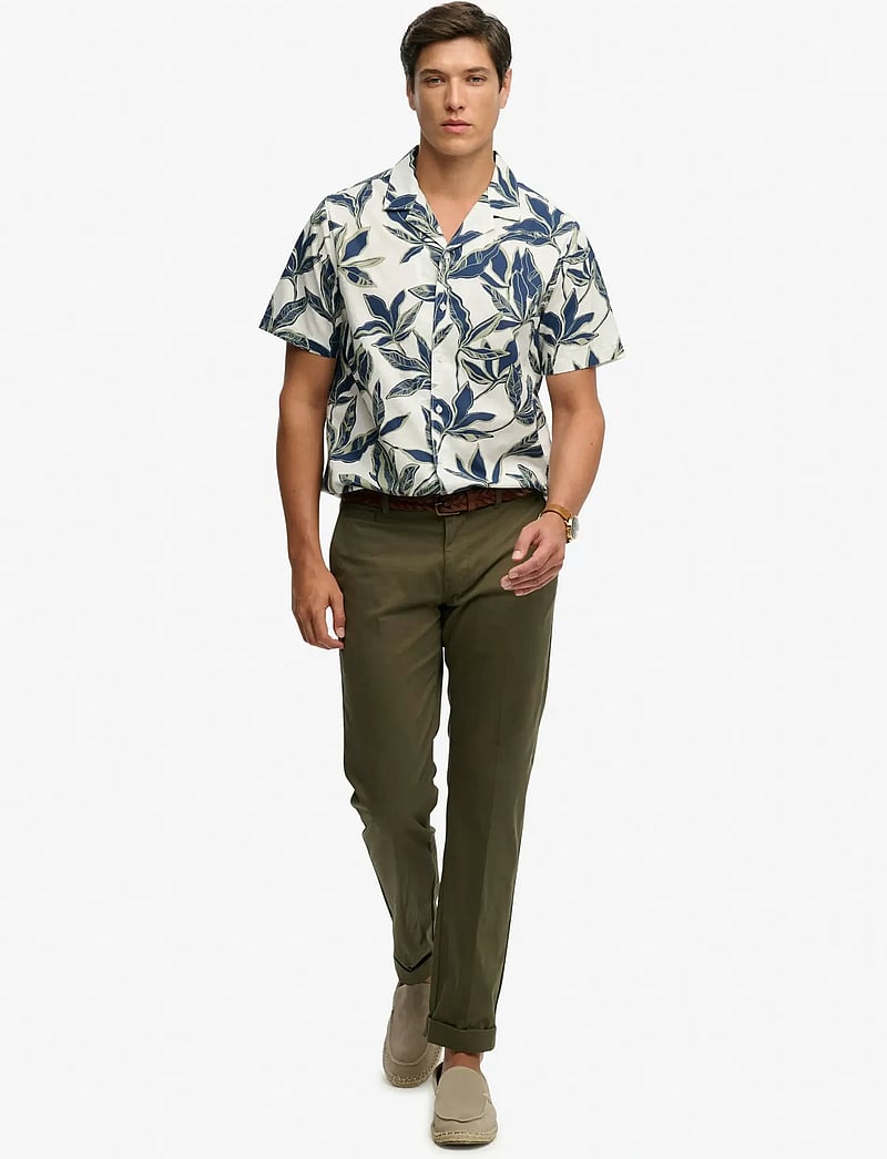 Superdry - CABANA POOLSIDE S/S SHIRT - short-sleeved shirts - banana leaf ecru - 3