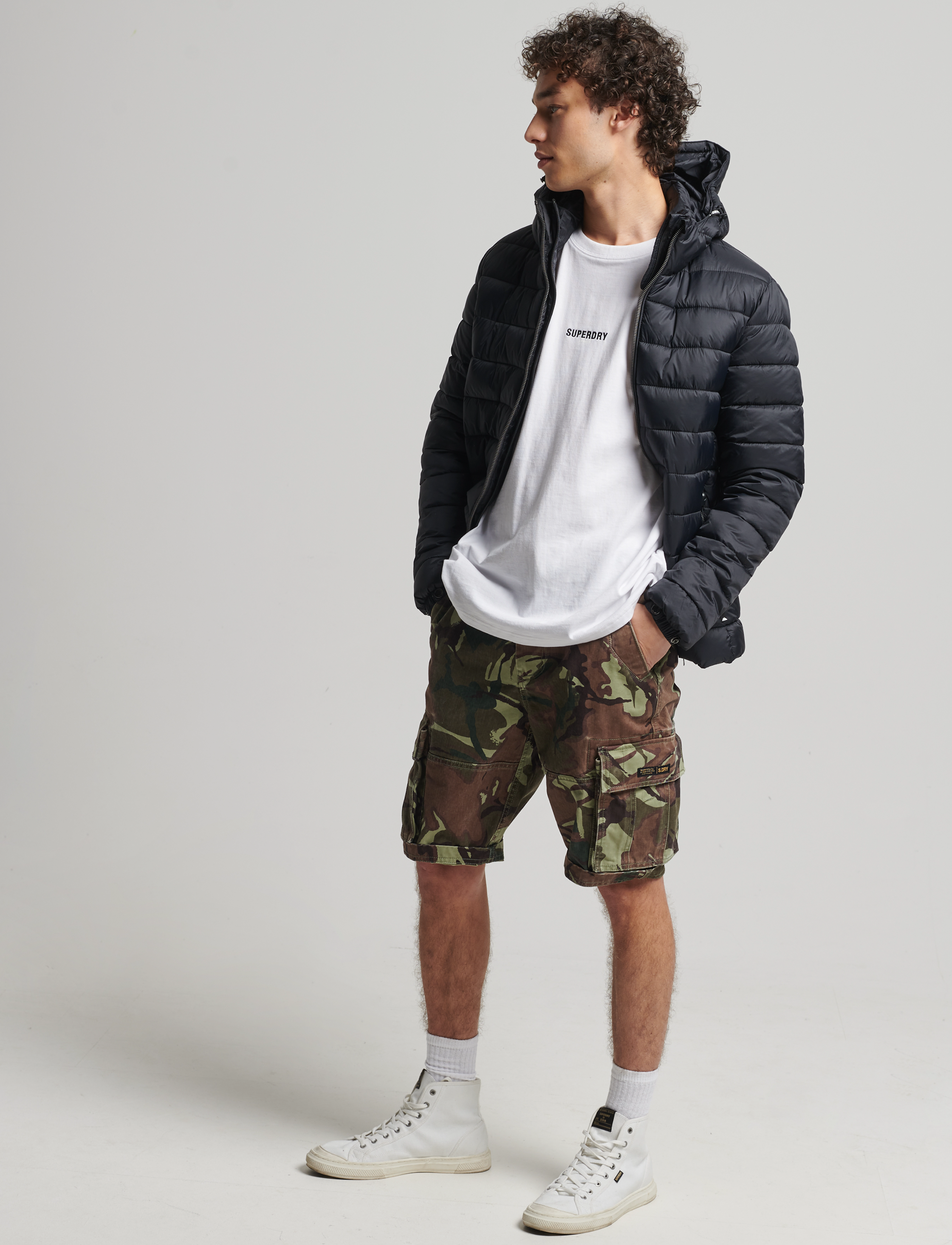 Superdry - CLASSIC FUJI PUFFER JACKET - black - 2