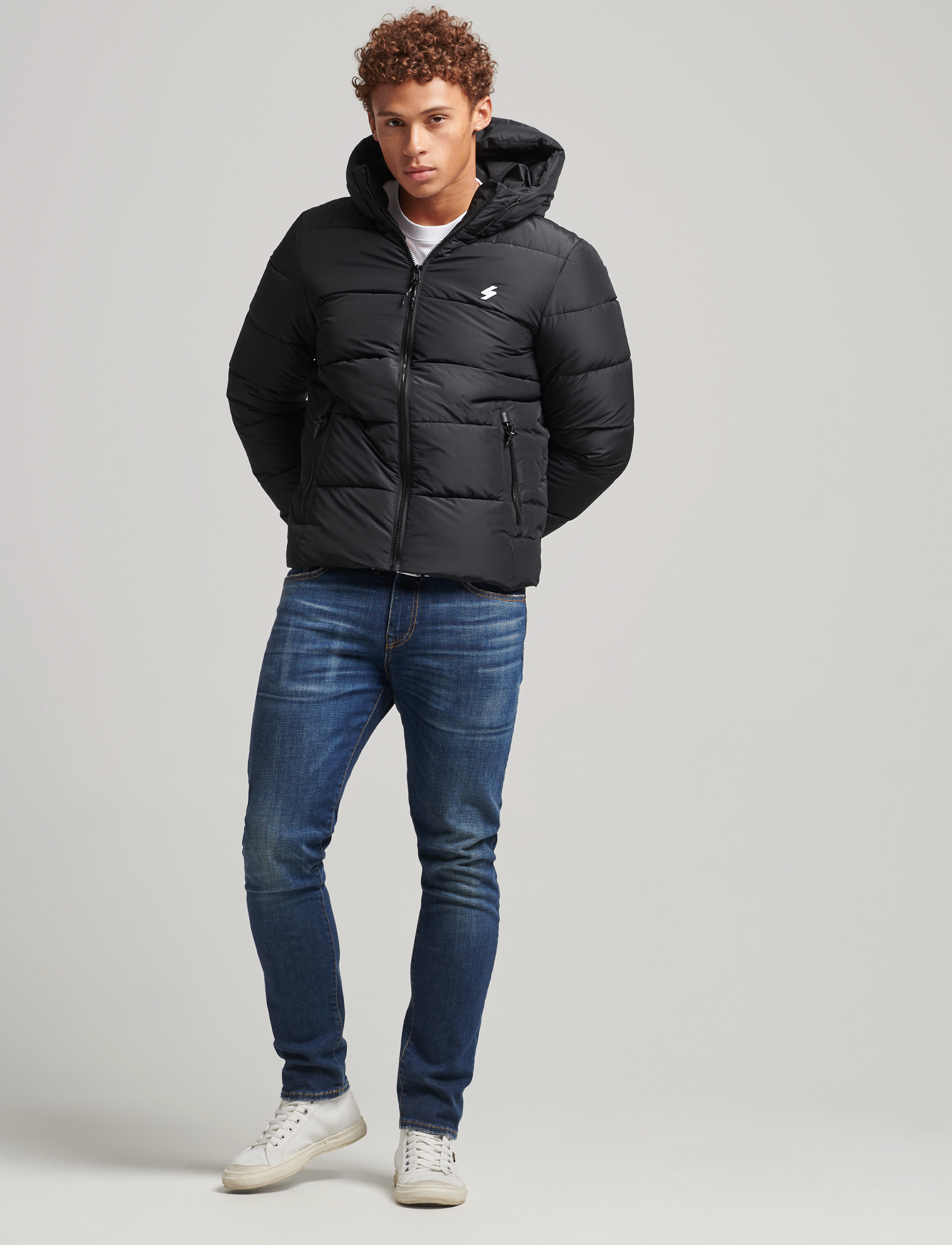 Superdry - HOODED SPORTS PUFFER - black - 3