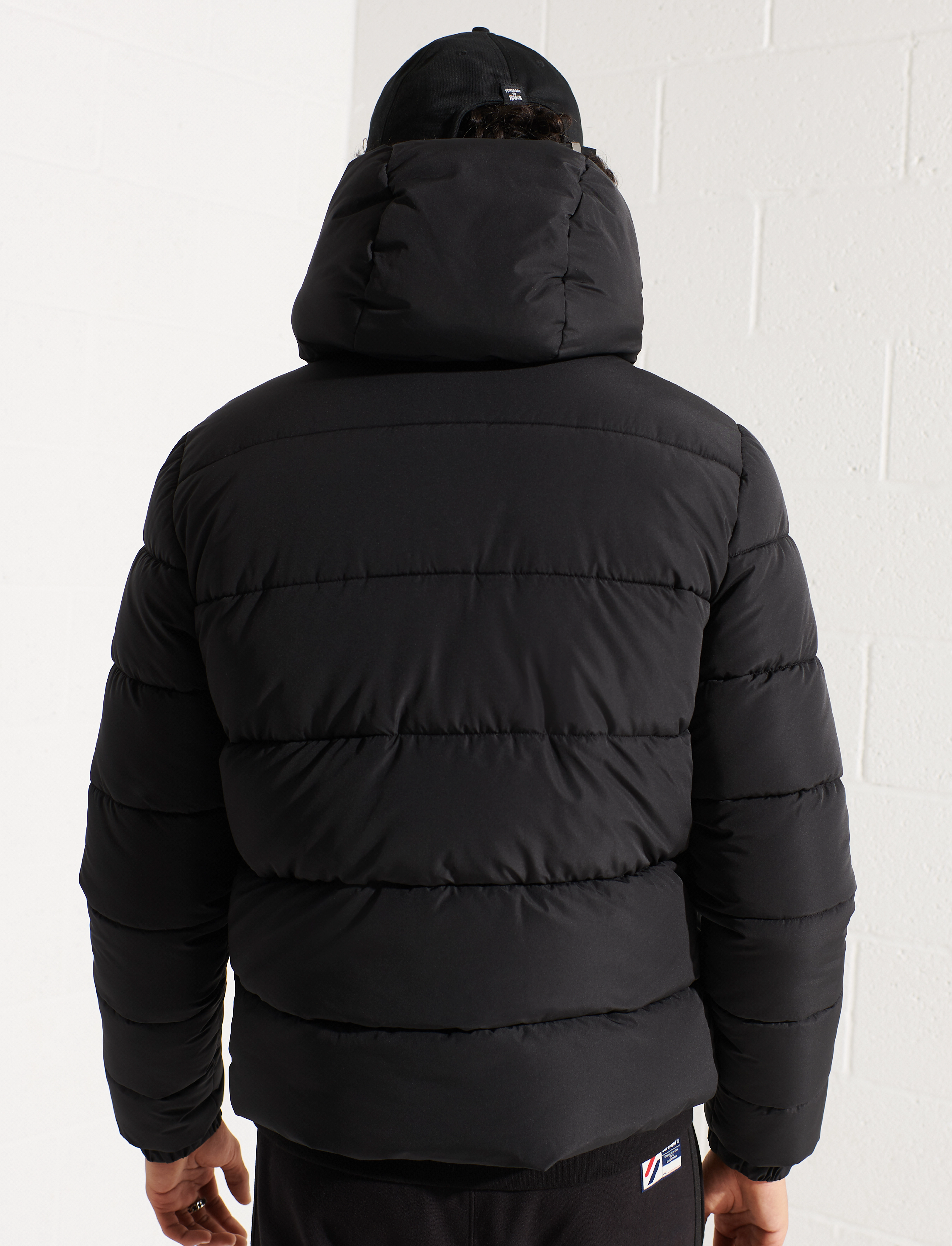 Superdry - HOODED SPORTS PUFFER - black - 4