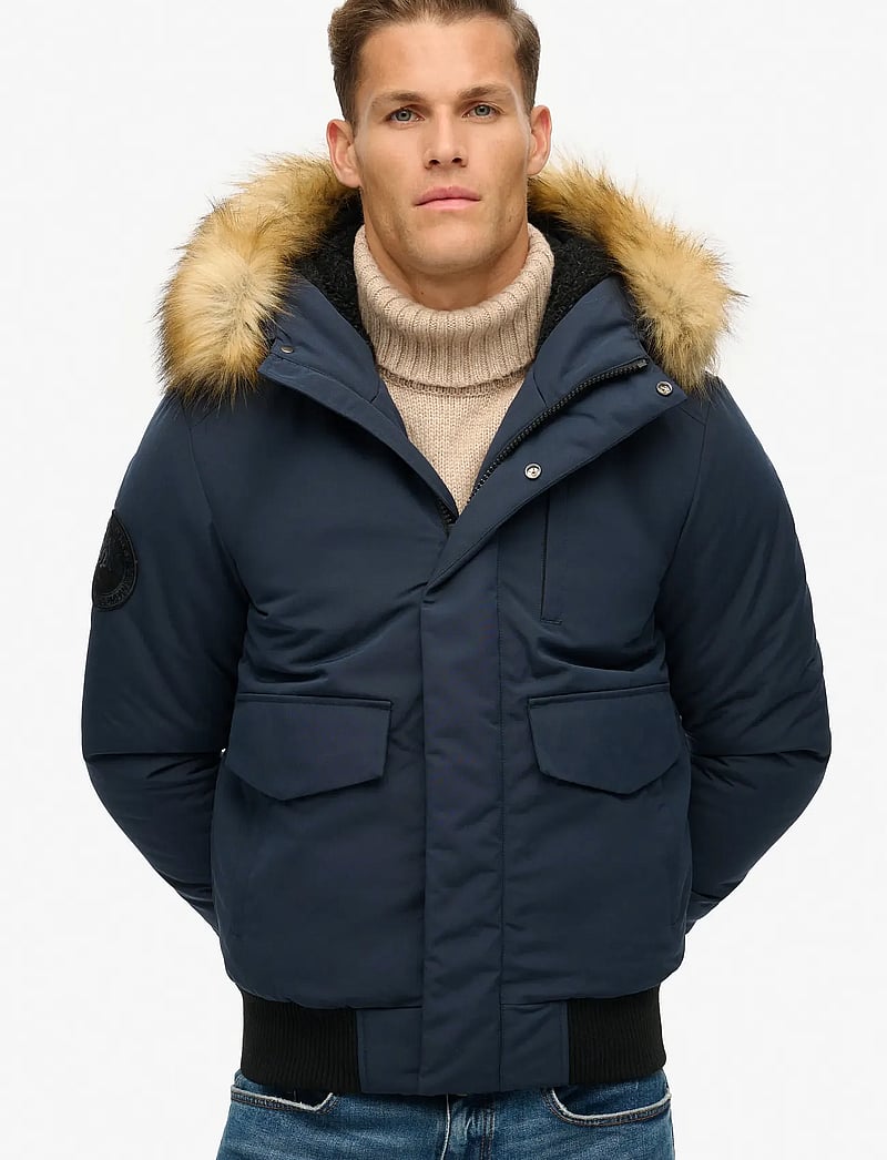 Superdry - EVEREST HOODED PUFFER BOMBER - talvejoped - nordic chrome navy - 4