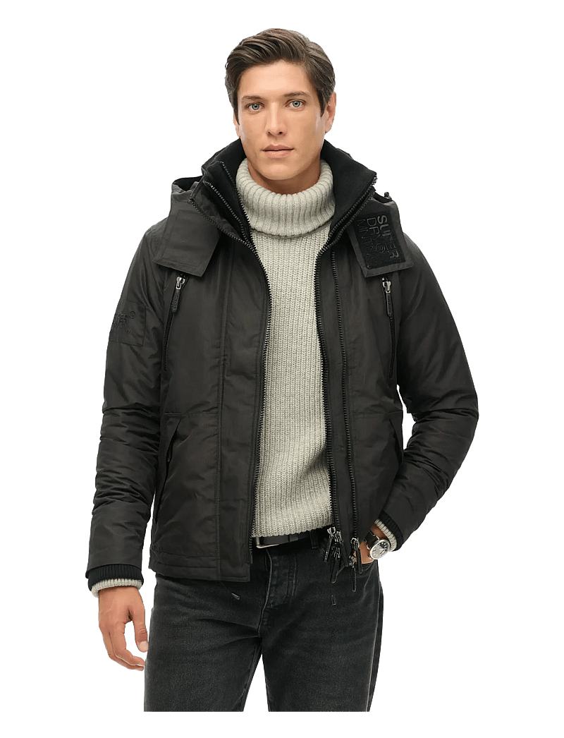 Superdry - MOUNTAIN WINDCHEATER - friluftsjackor - black - 1