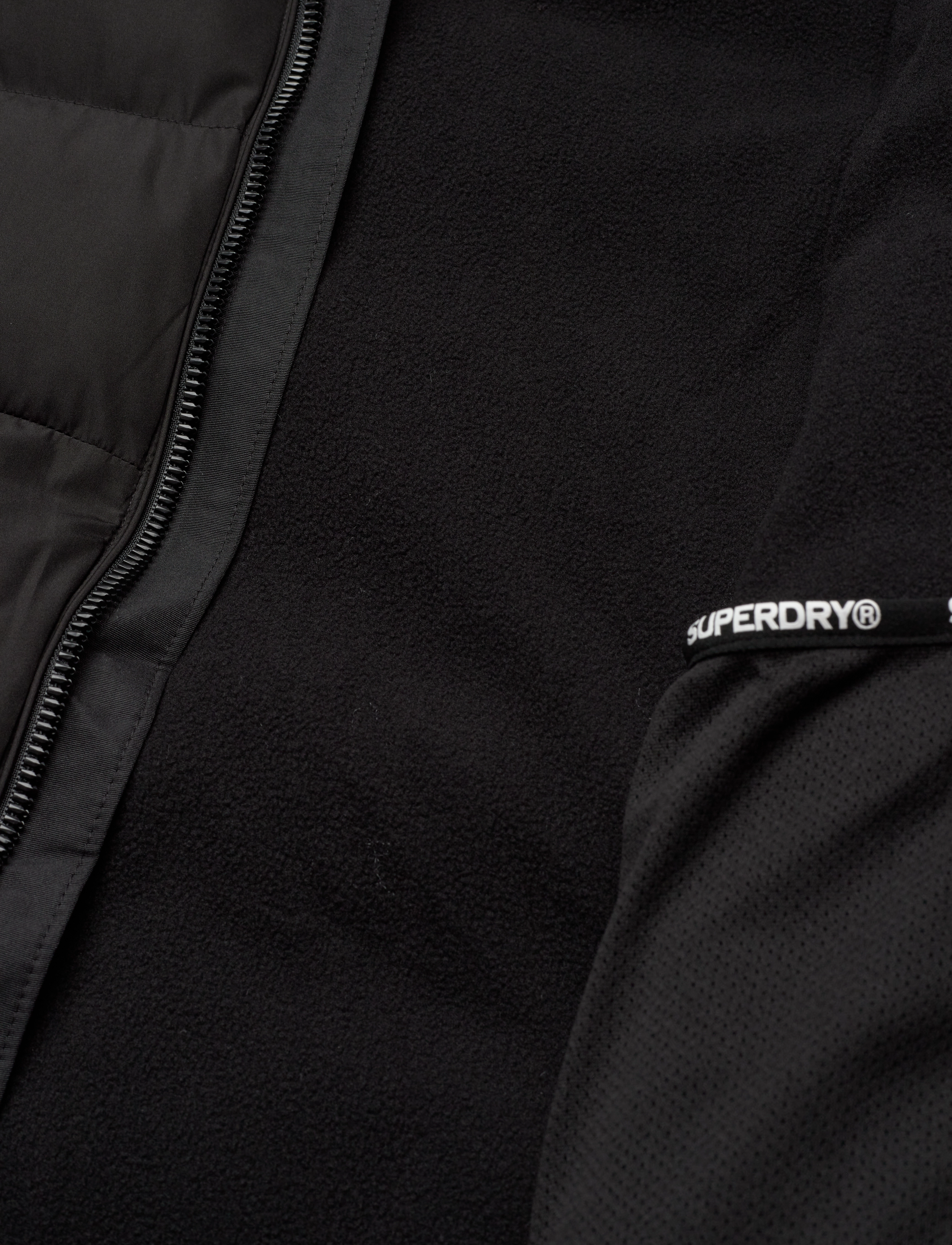 Superdry - HOODED SPORTS PUFFER JACKET - vinterjakker - black - 5