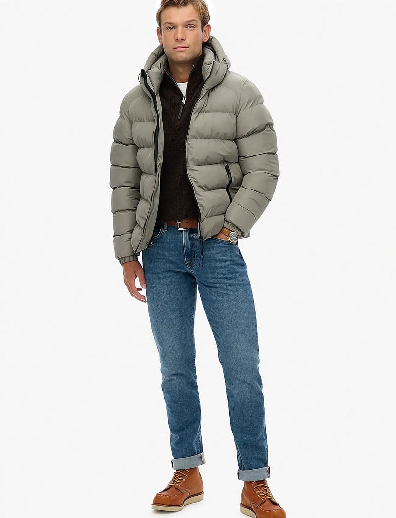 Superdry - HOODED SPORTS PUFFER JACKET - vinterjakker - light khaki green - 5