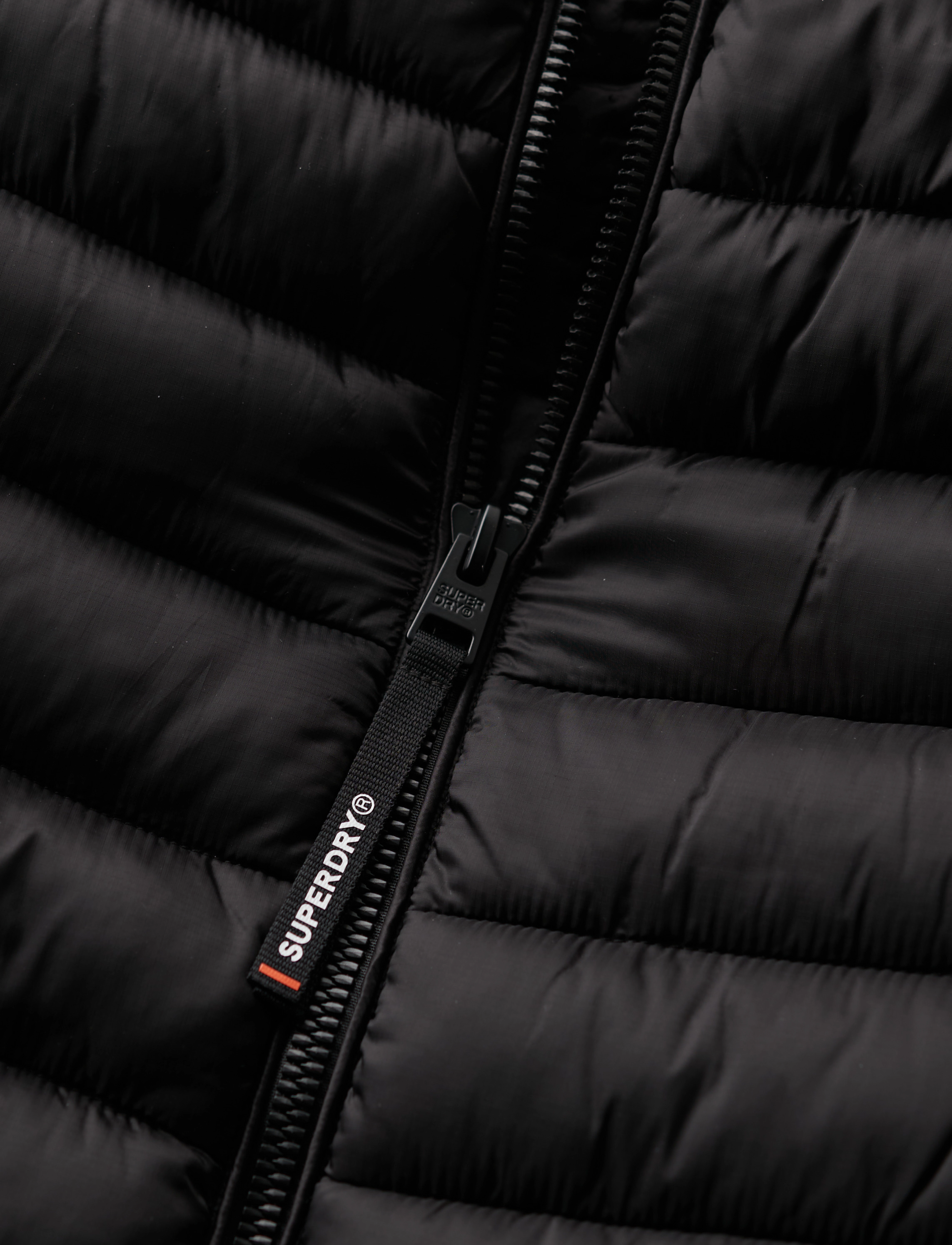 Superdry - HOODED FUJI SPORT PADDED JKT - forårsjakker - black - 3