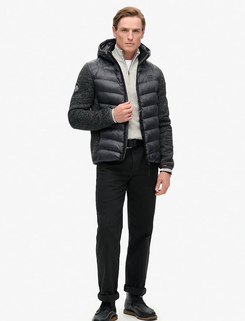 Superdry - HOODED KNIT STORM HYBRID JKT - vinterjakker - dark charcoal marl - 4