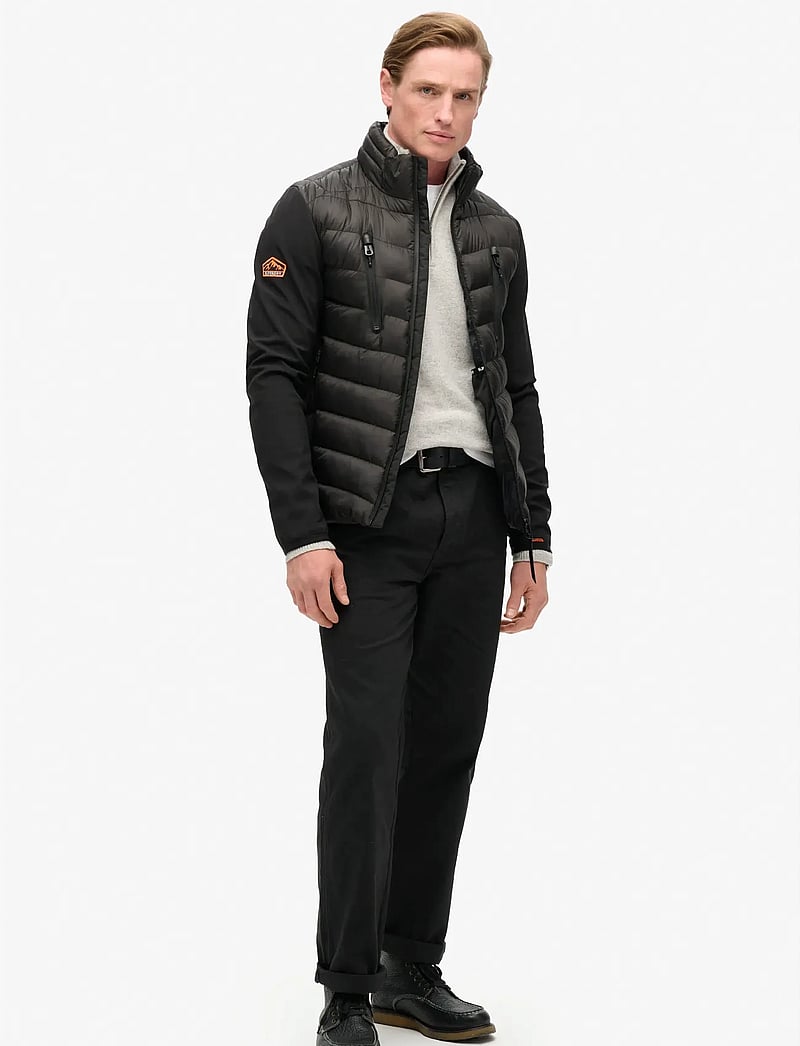 Superdry - STORM SOFTSHELL HYBRID JACKET - hybrid-jacken - black - 2