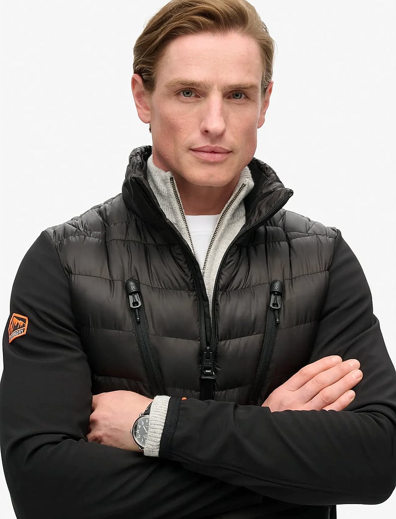 Superdry - STORM SOFTSHELL HYBRID JACKET - hybrid-jacken - black - 3