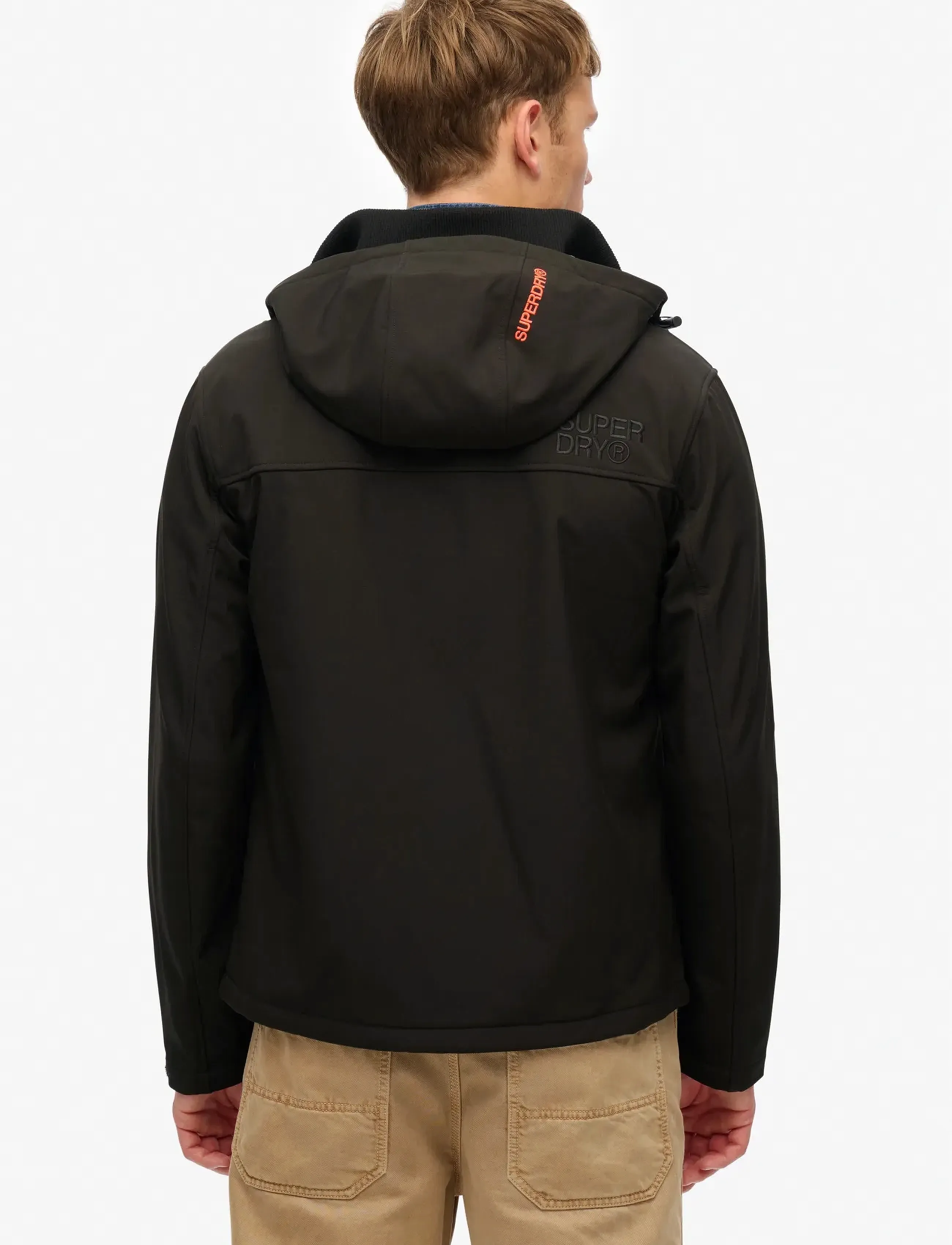 Superdry - HOODED SOFT SHELL TREKKER JKT - gefütterte jacken - black - 5