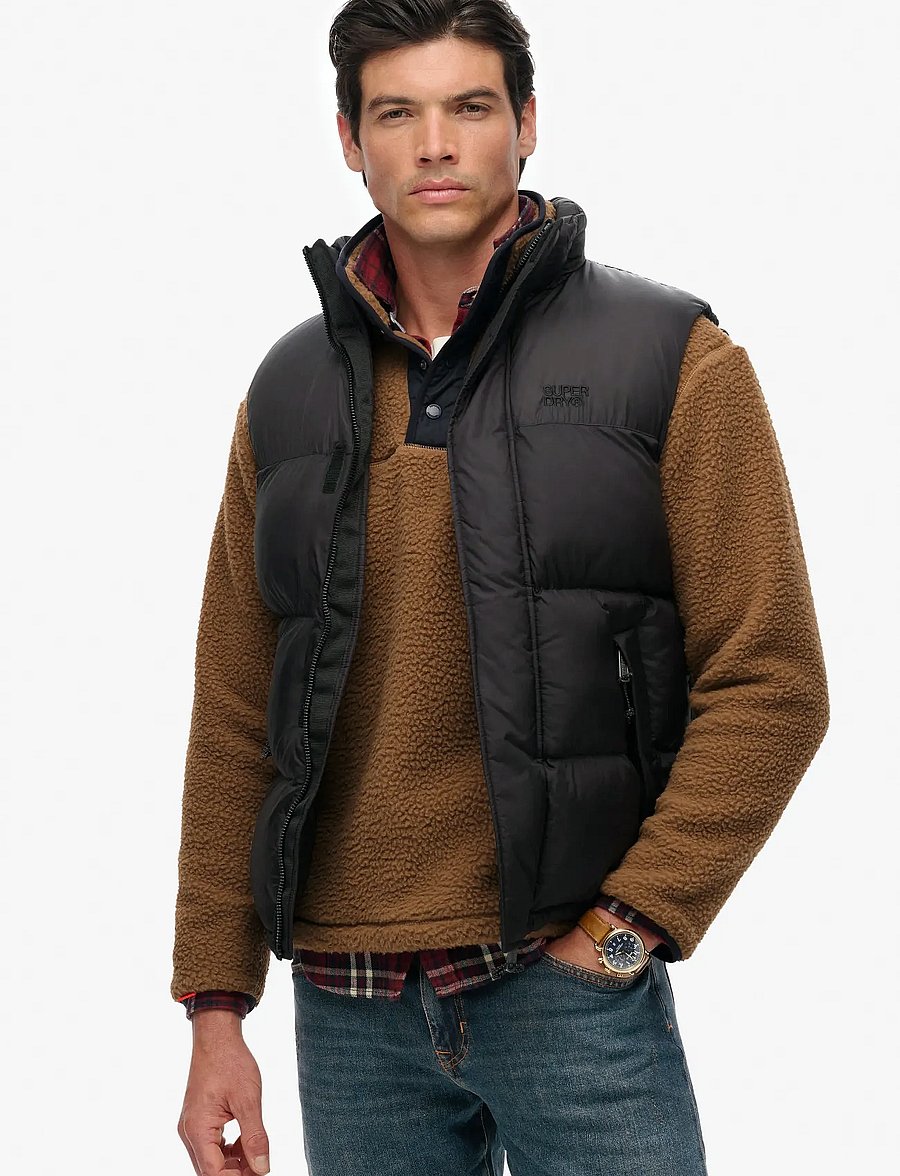 Superdry - TECH PADDED GILET - vestid - black - 3