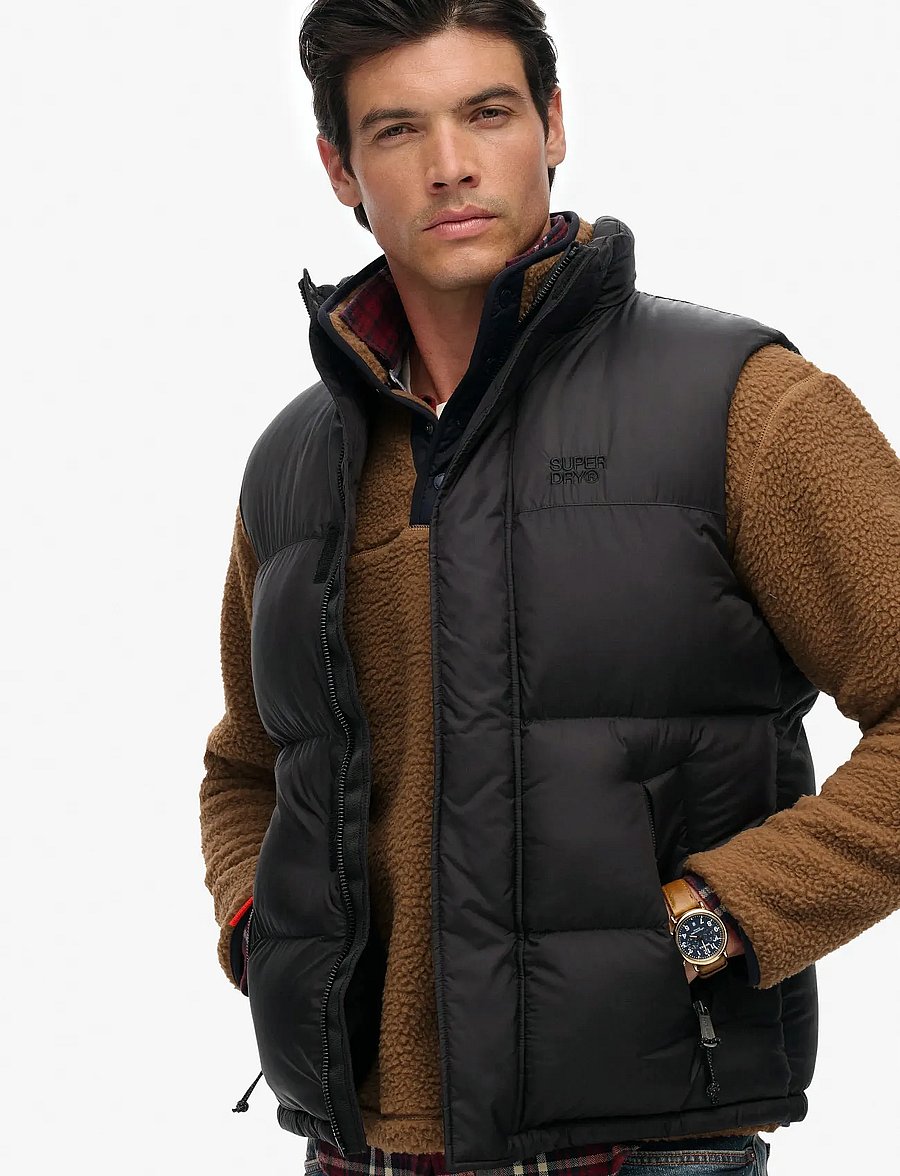 Superdry - TECH PADDED GILET - vestid - black - 4