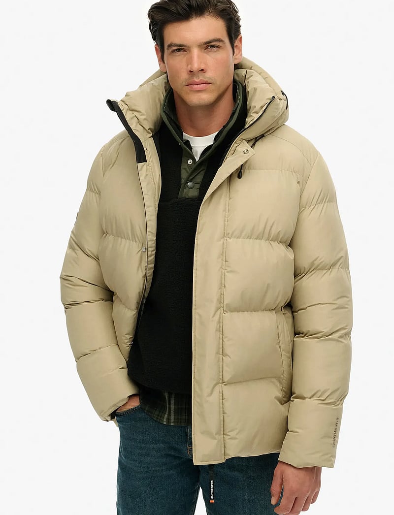 Superdry - HOODED 5 BAFFLE SPORTS PUFFER - voodriga joped - winter twig beige - 0