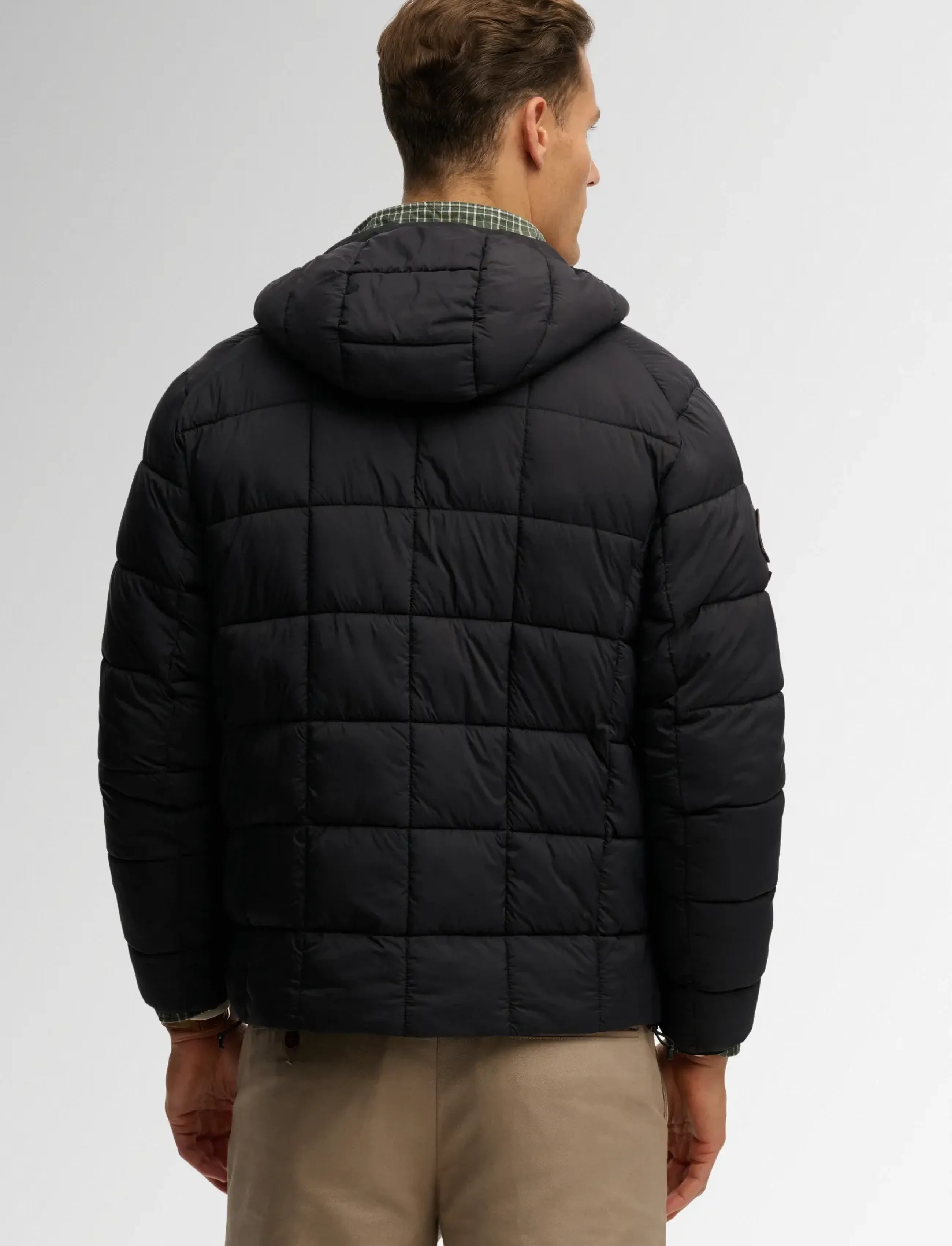 Superdry - HOOD BOX QUILT FUJI LITE JKT - black - 1