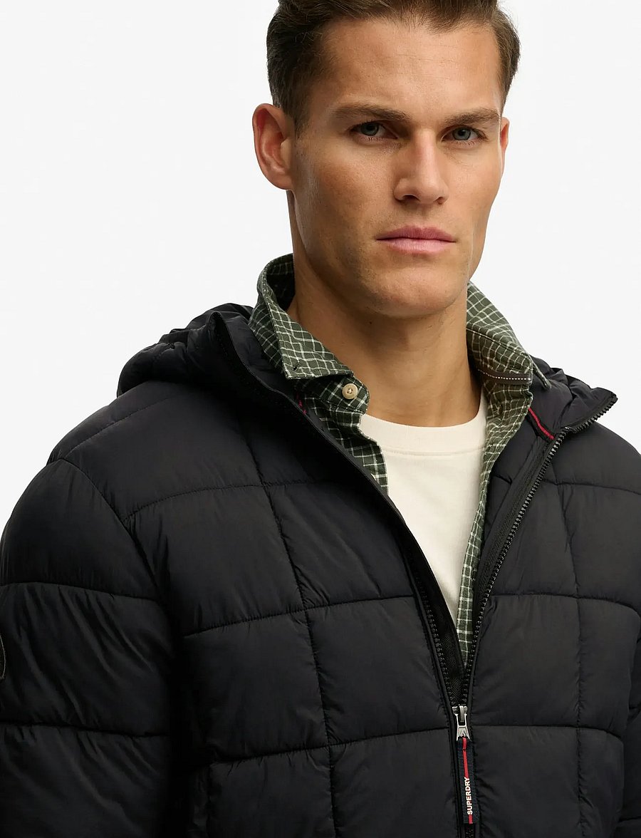 Superdry - HOOD BOX QUILT FUJI LITE JKT - black - 5