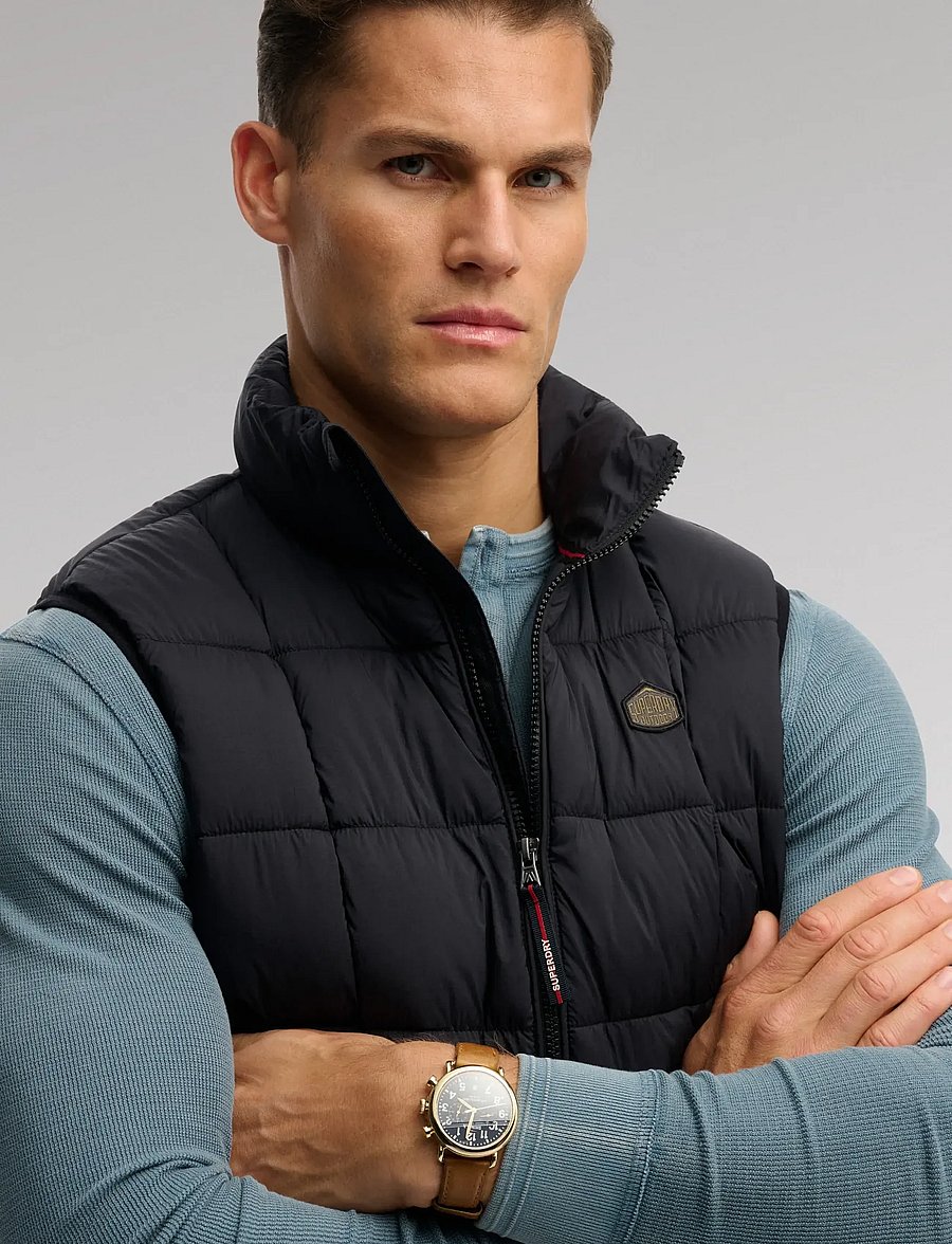 Superdry - BOX QUILT FUJI LITE GILET - black - 3