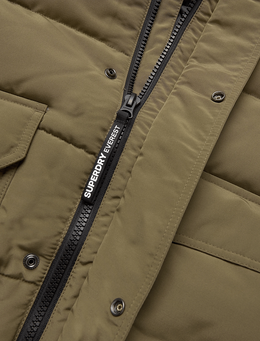 Superdry - EVEREST HOODED PUFFER BOMBER - sügisjoped - military olive - 4