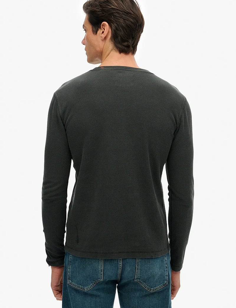Superdry - WAFFLE LONG SLEEVE HENLEY TOP - langärmelig - washed black - 5
