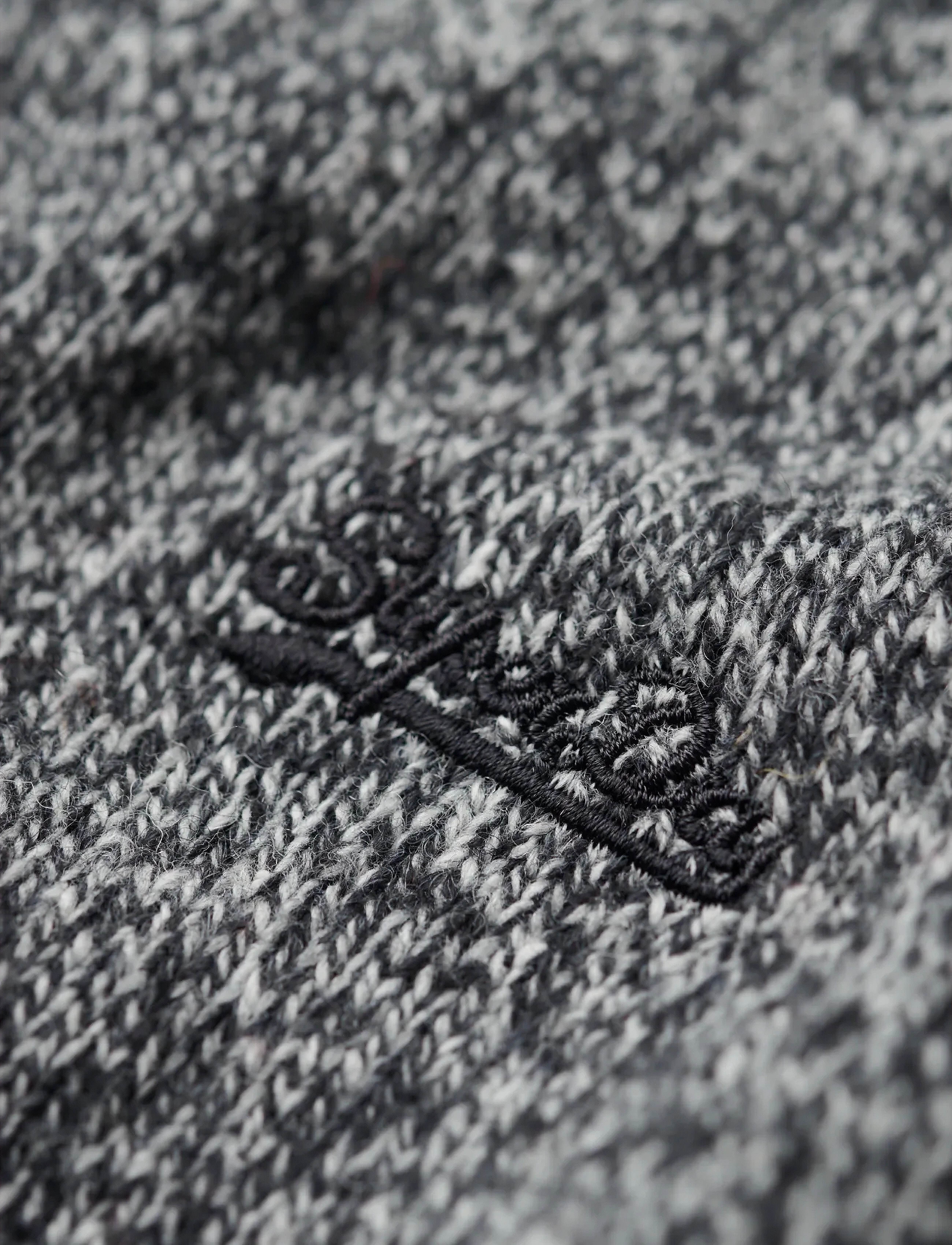Superdry - ESSENTIAL SLIM FIT CREW JUMPER - rundhals - dark charcoal jaspe - 4