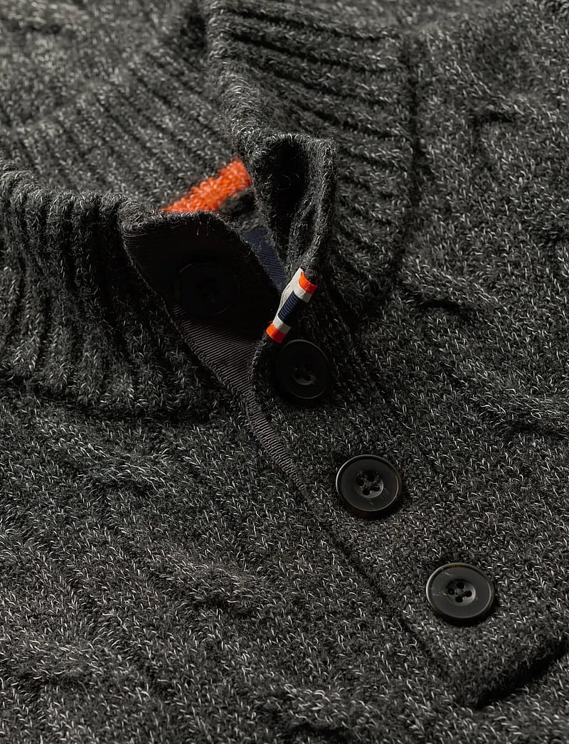 Superdry - CABLE BUTTON NECK JUMPER - v-aukkoiset - washed black - 4