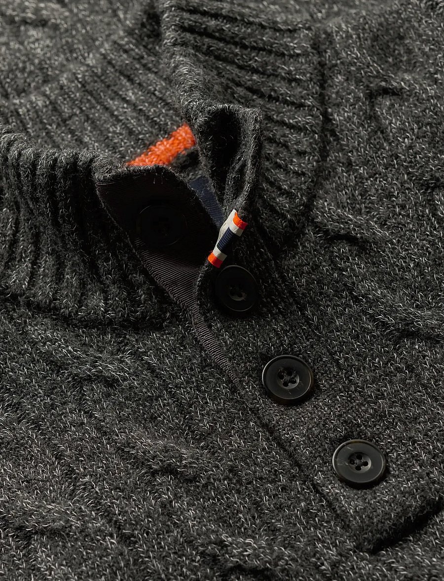 Superdry - CABLE BUTTON NECK JUMPER - v-kaelusega kudumid - washed black - 4