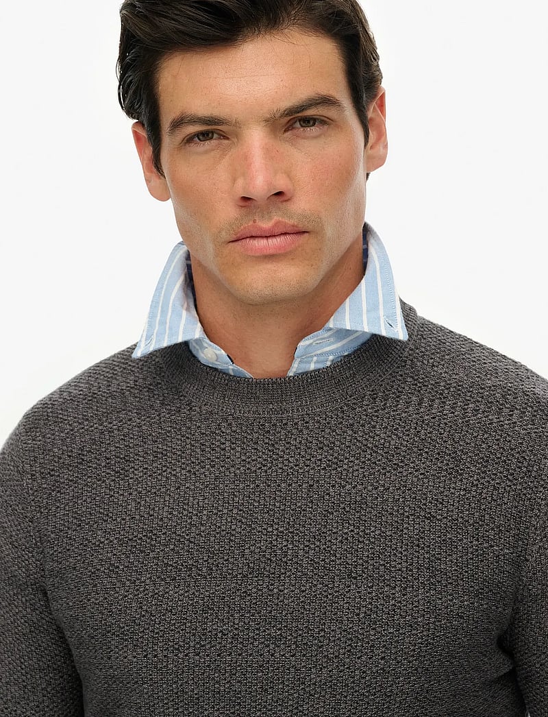 Superdry - LW COTTON TEXTURE JUMPER - rundhalsad - black/dark grey - 2