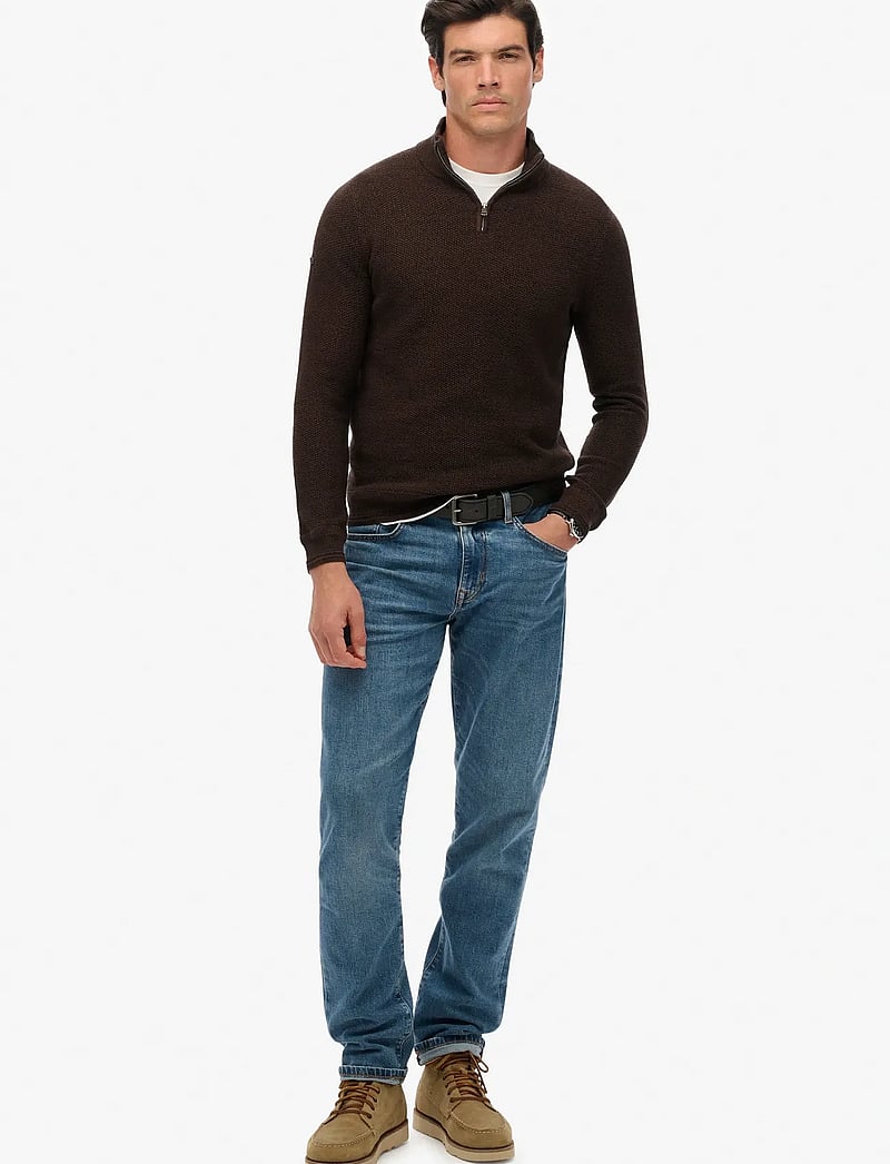 Superdry - LW COTTON TEXTURE HALF ZIP - pullover mit halbem reißverschluss - dark brown/black - 2