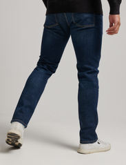 Superdry - VINTAGE SLIM STRAIGHT JEAN - džinsa bikses ar tievām starām - jefferson ink vintage - 4