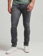 Superdry - VINTAGE SLIM JEANS - slim jeans - clinton used grey - 2